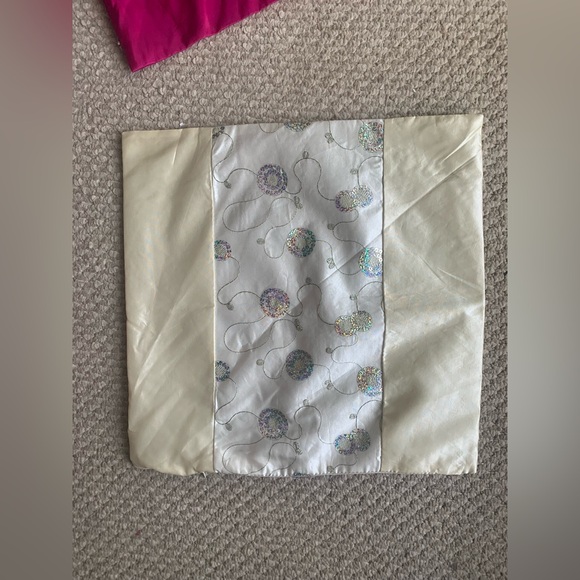 NWOT 2 Pink and 1 White Square Pillow Case 16”x 16.5” Covers Bundle - Picture 2 of 9